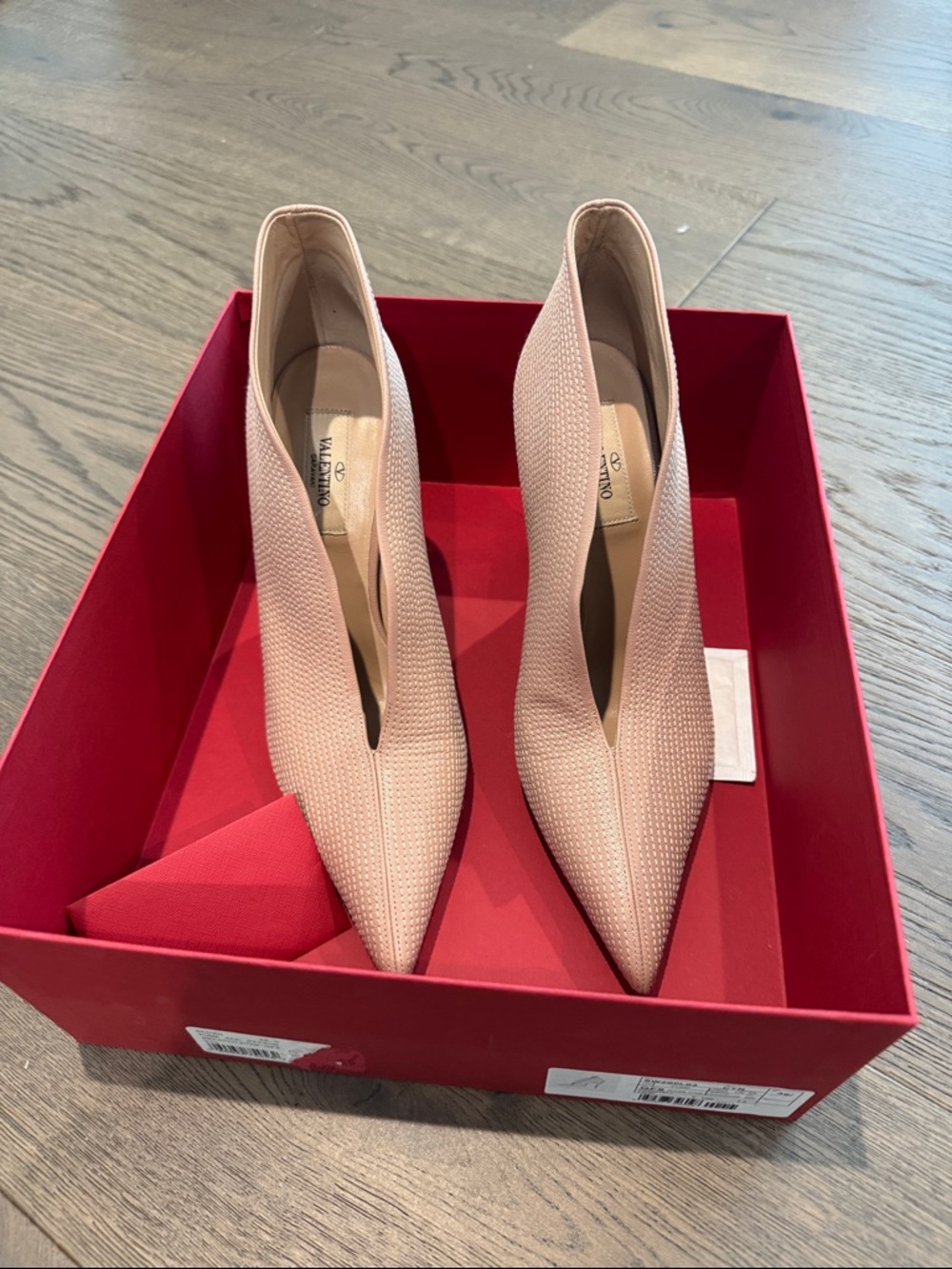 Valentino Blush Pink Pointed Toe Knit Pumps